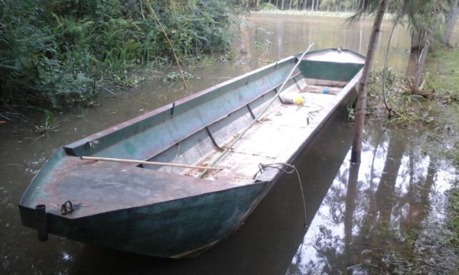 Pontón para obras en la Sede Guazú