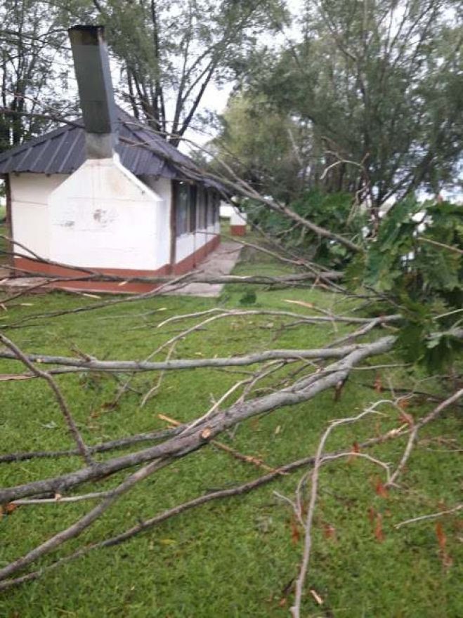 Un fuerte temporal afectó la Sede Guazú