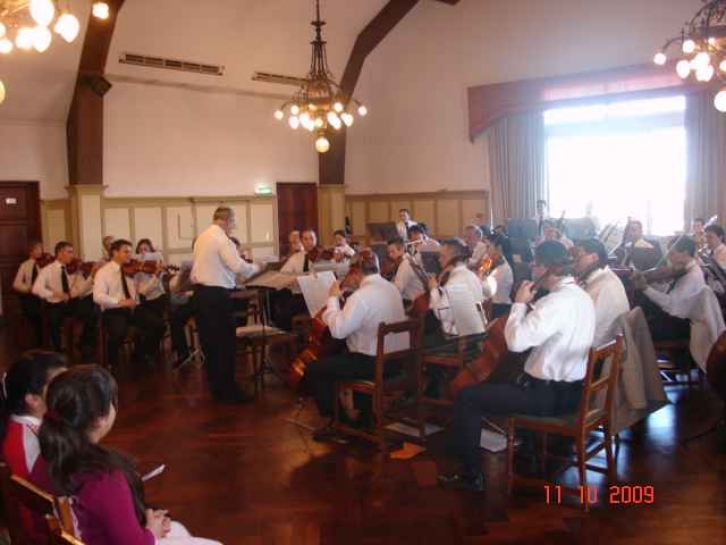 Orquesta Sinfónica en el Club