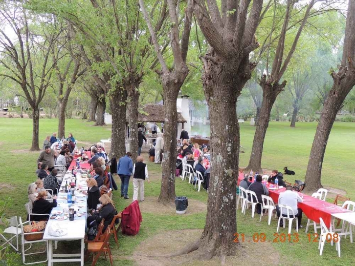 Fiesta de la primavera en Paraná Guazú