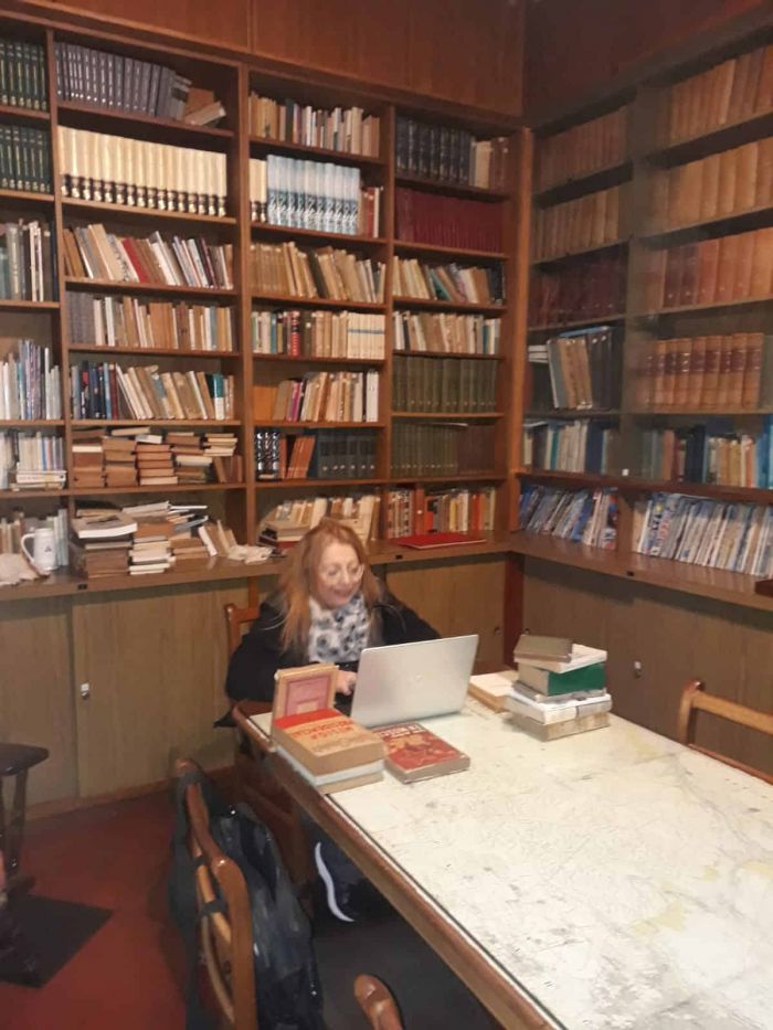 Organización de la biblioteca para su utilización con fines culturales y recreativos